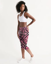 Load image into Gallery viewer, Rosa Y Negro 3D 2 Women&#39;s All-Over Print Mid-Rise Capri