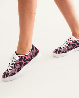 Rosa Y Negro 3D 2 Women's Faux-Leather Sneaker