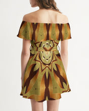 Cargar imagen en el visor de la galería, Wood Gold 1 Women&#39;s Off-Shoulder Dress