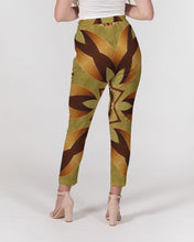 Afbeelding in Gallery-weergave laden, Wood Gold 1 Women&#39;s Belted Tapered Pants