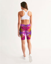 Afbeelding in Gallery-weergave laden, Origami 1 Women&#39;s Mid-Rise Bike Shorts