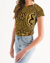 Carica l&#39;immagine nel visualizzatore di Gallery, Wood Gold 2 Women&#39;s Tee