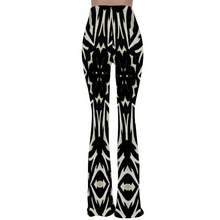 Afbeelding in Gallery-weergave laden, Triba 16 Stretch Bell Bottoms