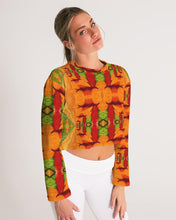 Carica l&#39;immagine nel visualizzatore di Gallery, fall2020_6 Women&#39;s Cropped Sweatshirt