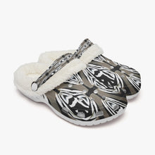 Indlæs billede til gallerivisning 475. Lined All Over Printed Clogs