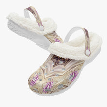 Indlæs billede til gallerivisning 475. Lined All Over Printed Clogs