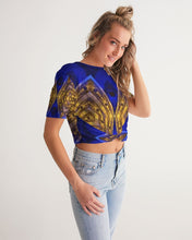 Afbeelding in Gallery-weergave laden, Lapiz Gold 1 Women&#39;s Twist-Front Cropped Tee