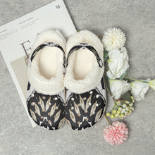 Indlæs billede til gallerivisning 475. Lined All Over Printed Clogs