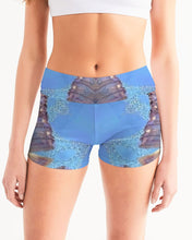 Afbeelding in Gallery-weergave laden, urania skye 18 Women&#39;s Mid-Rise Yoga Shorts