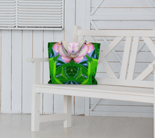 Carica l&#39;immagine nel visualizzatore di Gallery, Jungle Large Tote 2