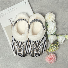 Indlæs billede til gallerivisning 475. Lined All Over Printed Clogs