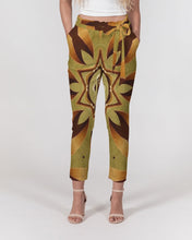 Afbeelding in Gallery-weergave laden, Wood Gold 1 Women&#39;s Belted Tapered Pants