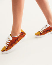 Carica l&#39;immagine nel visualizzatore di Gallery, fall2020_2 Women&#39;s Faux-Leather Sneaker
