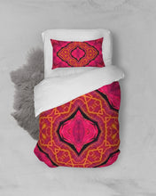 Afbeelding in Gallery-weergave laden, Fushia 1 Twin Duvet Cover Set