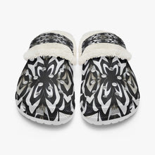 Afbeelding in Gallery-weergave laden, 475. Lined All Over Printed Clogs