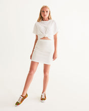 Carica l&#39;immagine nel visualizzatore di Gallery, fall2020_6 Women&#39;s Faux-Leather Sneaker