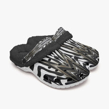 Afbeelding in Gallery-weergave laden, 475. Lined All Over Printed Clogs