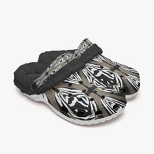 Indlæs billede til gallerivisning 475. Lined All Over Printed Clogs