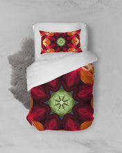 Cargar imagen en el visor de la galería, Ostara 37 Twin Duvet Cover Set