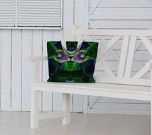 Carica l&#39;immagine nel visualizzatore di Gallery, Lavender Dusk Large Tote 1