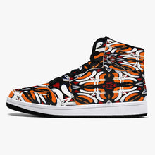 Indlæs billede til gallerivisning 209. High-Top Leather Sneakers - White / Black