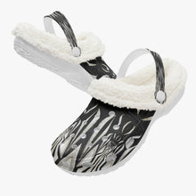 Afbeelding in Gallery-weergave laden, 475. Lined All Over Printed Clogs