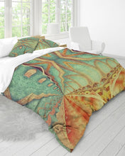 Afbeelding in Gallery-weergave laden, Ostara 24 Queen Duvet Cover Set