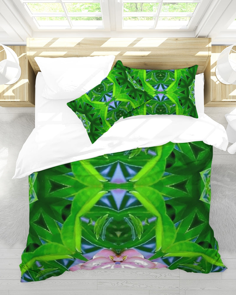 Urania 31 Queen Duvet Cover Set