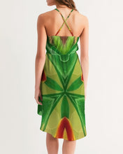 Afbeelding in Gallery-weergave laden, Jungle 2 Women&#39;s High-Low Halter Dress