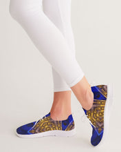 Afbeelding in Gallery-weergave laden, Lapiz Gold 1 Women&#39;s Lace Up Flyknit Shoe