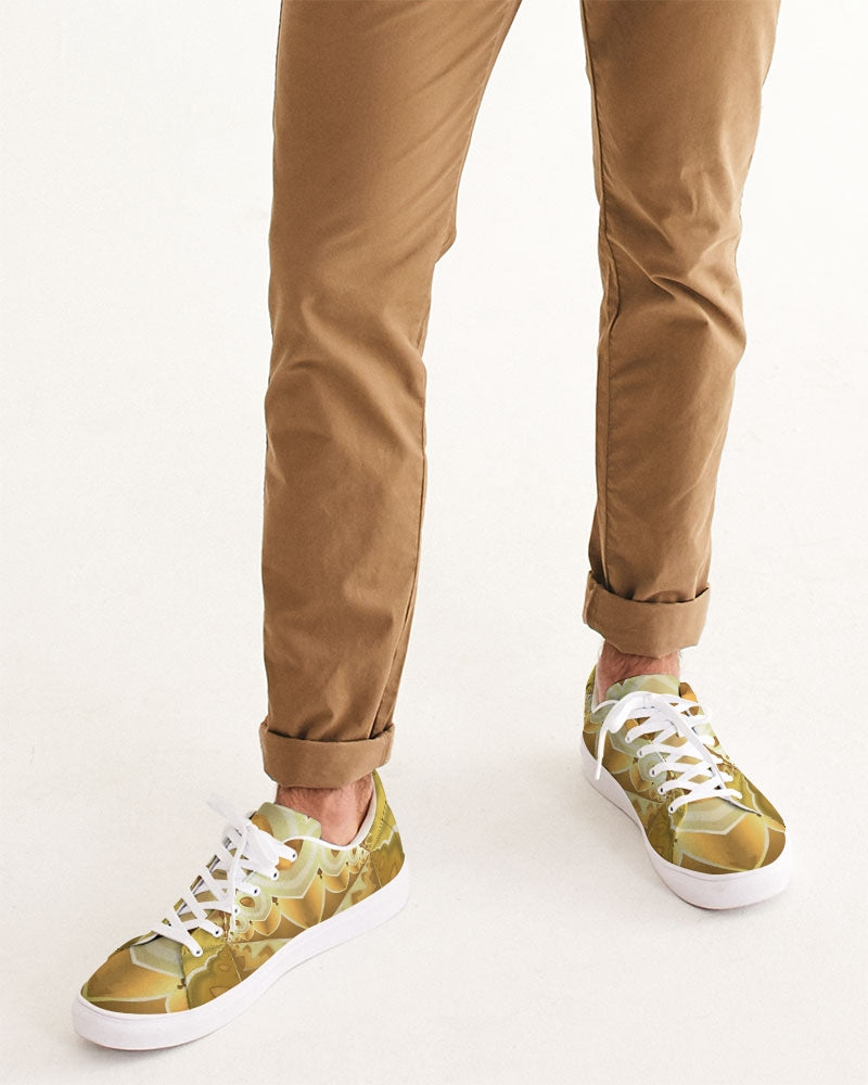 fall2020_11 Men's Faux-Leather Sneaker