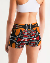 Afbeelding in Gallery-weergave laden, Tribal 11 Women&#39;s Mid-Rise Yoga Shorts