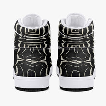 Afbeelding in Gallery-weergave laden, 209. High-Top Leather Sneakers - White / Black