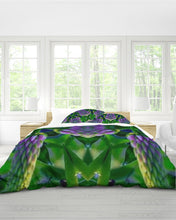 Cargar imagen en el visor de la galería, Urania 30 Queen Duvet Cover Set