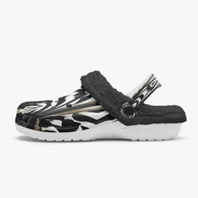 Afbeelding in Gallery-weergave laden, 475. Lined All Over Printed Clogs