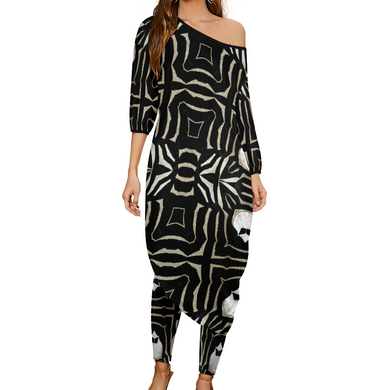 Triba 1Two Piece Set Diagonal Shoulder