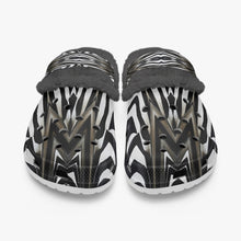 Afbeelding in Gallery-weergave laden, 475. Lined All Over Printed Clogs