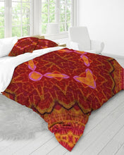 Afbeelding in Gallery-weergave laden, Crimson 1 King Duvet Cover Set
